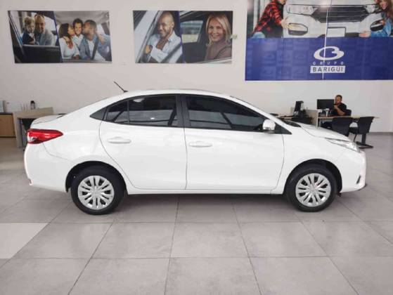 TOYOTA YARIS 1.5 16V FLEX SEDAN XL MULTIDRIVE